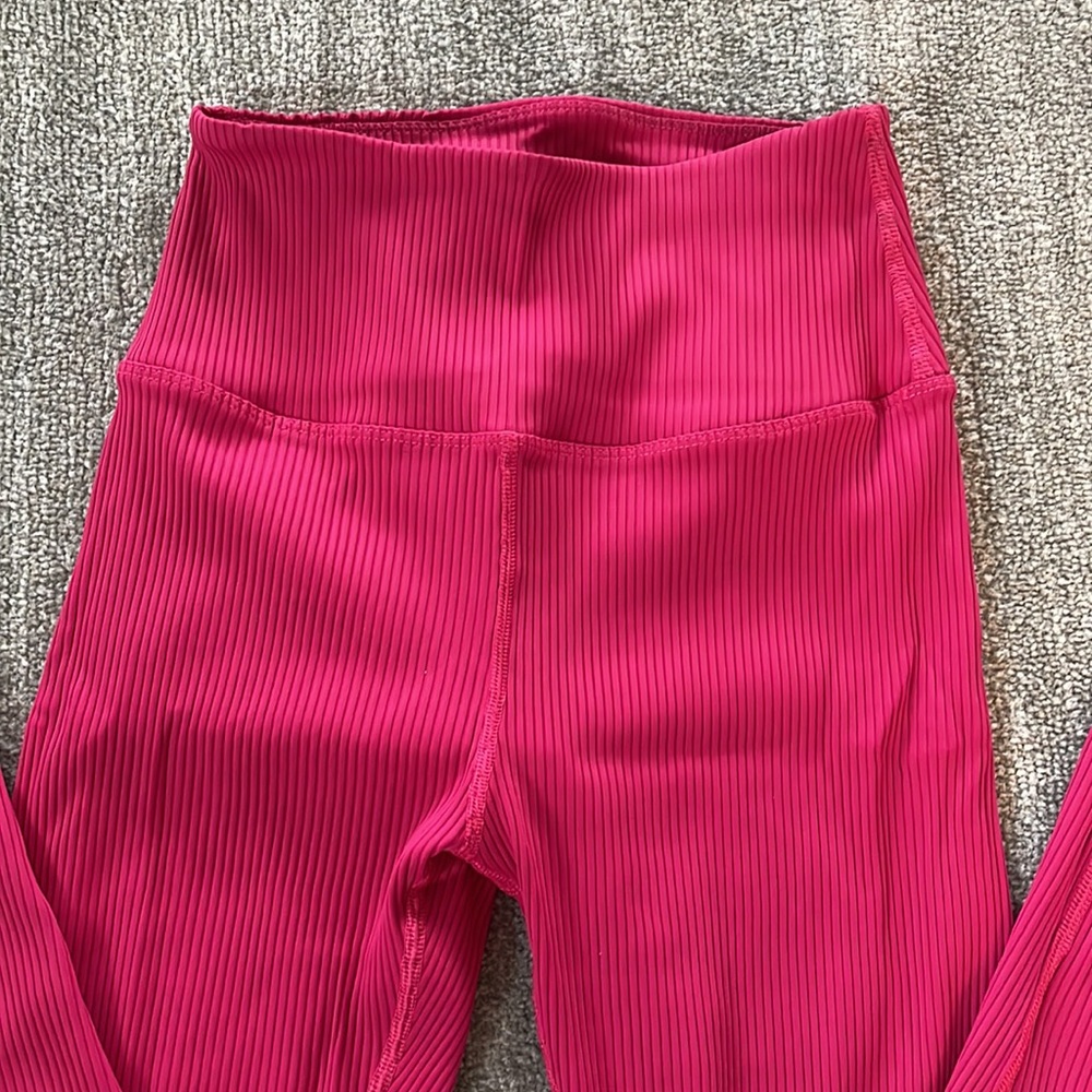 Carbon38 Ribbed Regular Rise 7/8 Legging - Picture 7 of 8